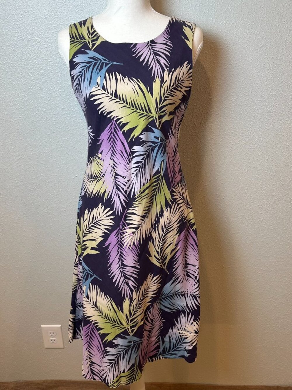 Y2K Hilo Hattie 100% Silk Tropical Palm Leaf Dress Small Blue Purple A-Line Midi
